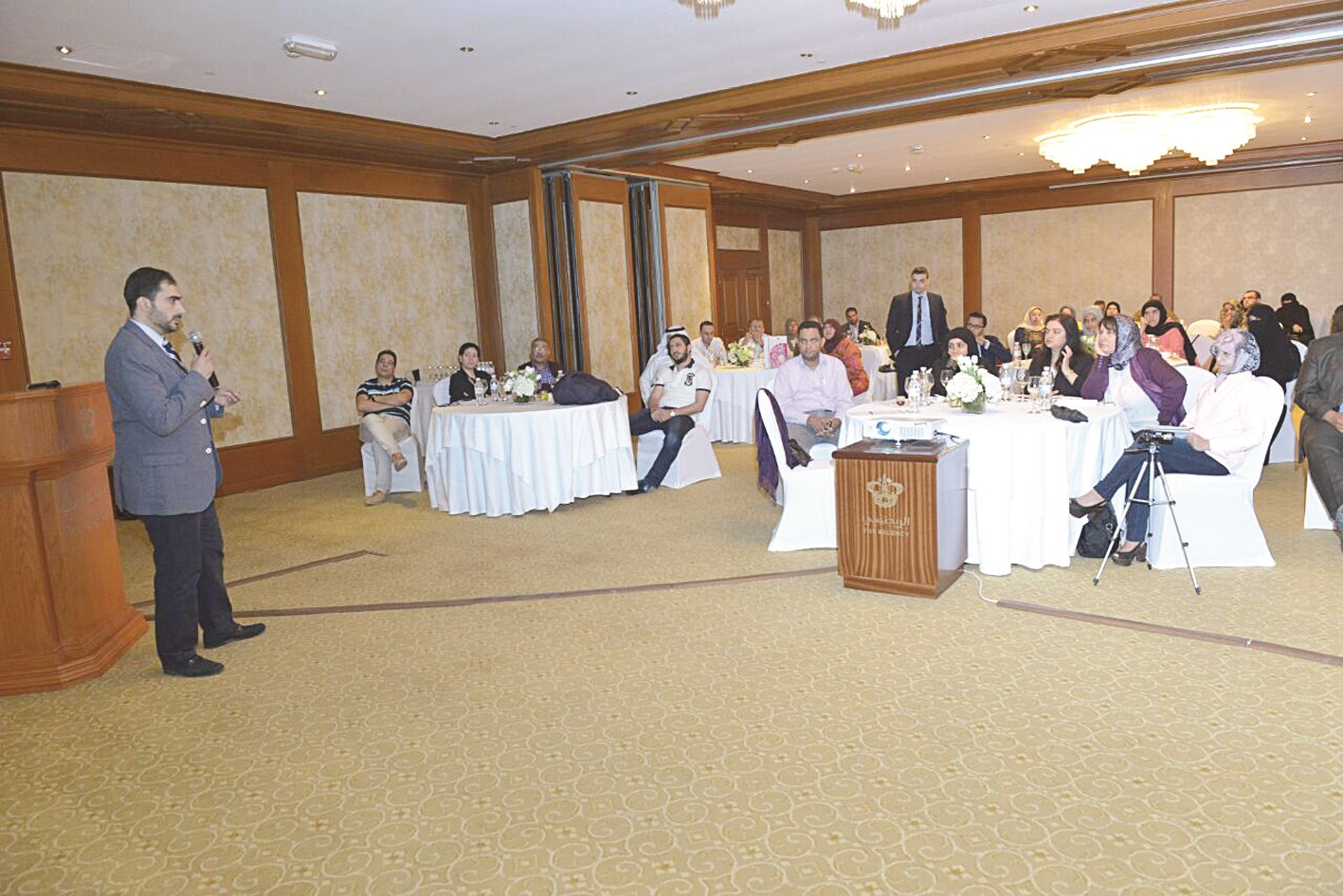 u0627u0644u0625u0628u0631u0627u0647u064au0645 u0645u062au062du062fu062bu0627 u0644u062du0636u0648u0631 u0627u0644u0641u0639u0627u0644u064au0629