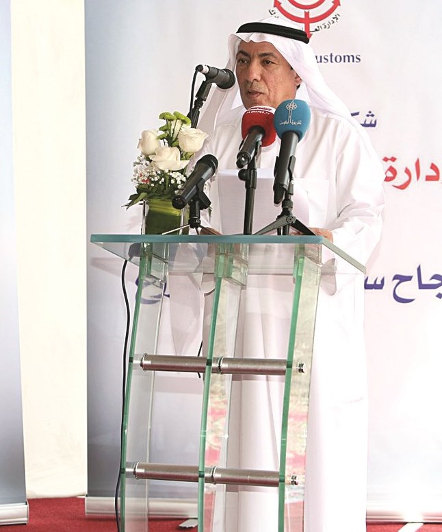 علي الشمري متحدثاً