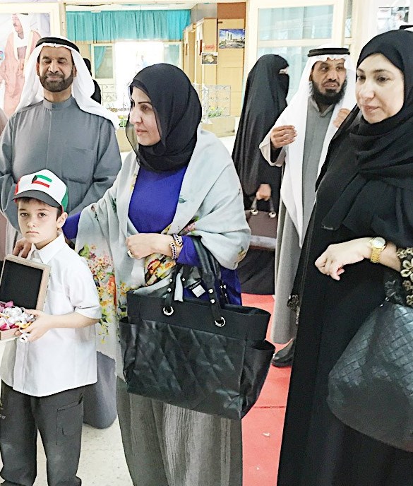 u0641u0627u0637u0645u0629 u0627u0644u0643u0646u062fu0631u064a u062eu0644u0627u0644 u0627u0641u062au062au0627u062du0647u0627 u0642u0627u0639u0629 u0627u0644u062au0639u0644u064au0645 u0627u0644u0636u0648u0626u064a