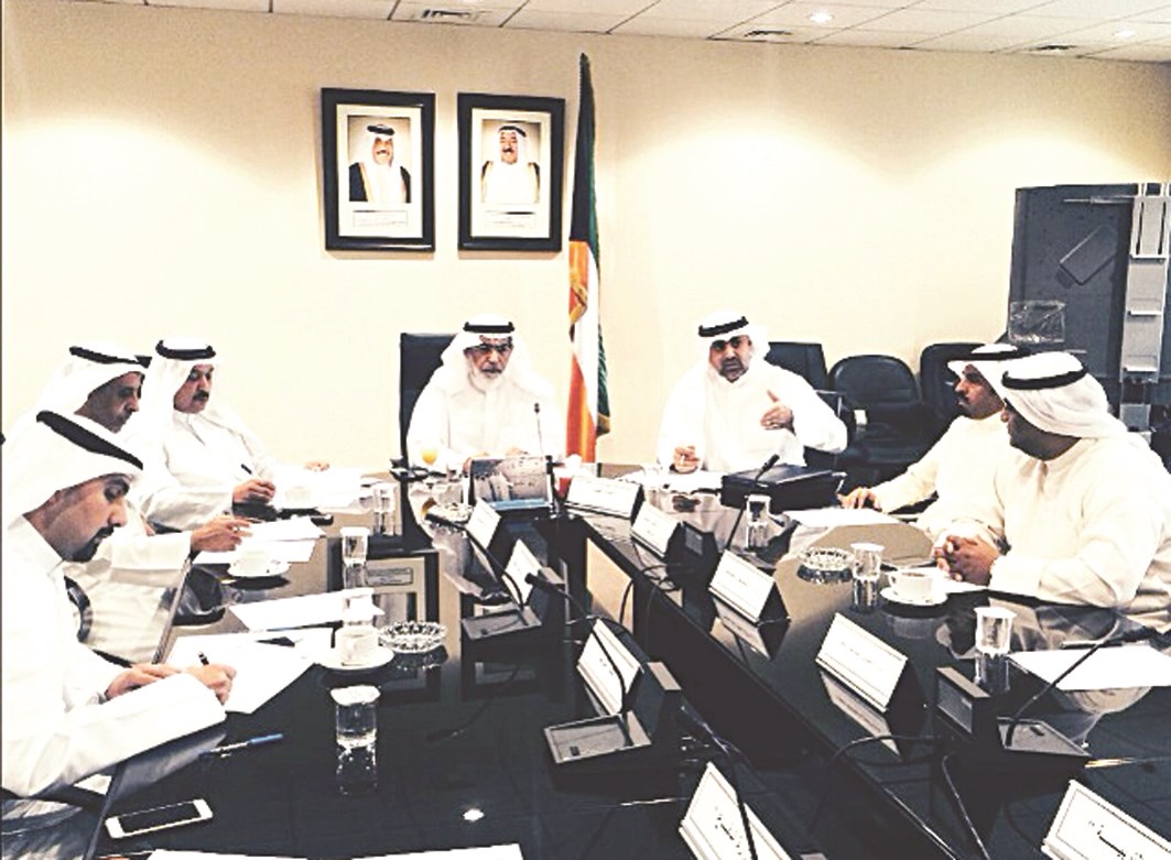 u062cu0627u0646u0628 u0645u0646 u0627u062cu062au0645u0627u0639 u0627u0644u0644u062cu0646u0629