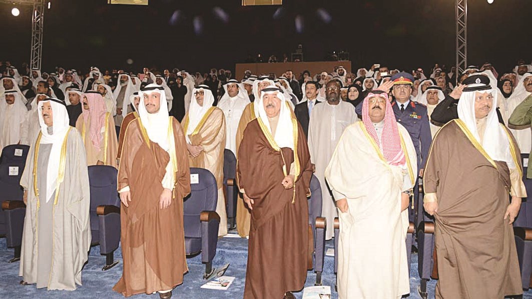 سمو الأمير والغانم وجابر العبدالله ومشعل الأحمد وجابر المبارك