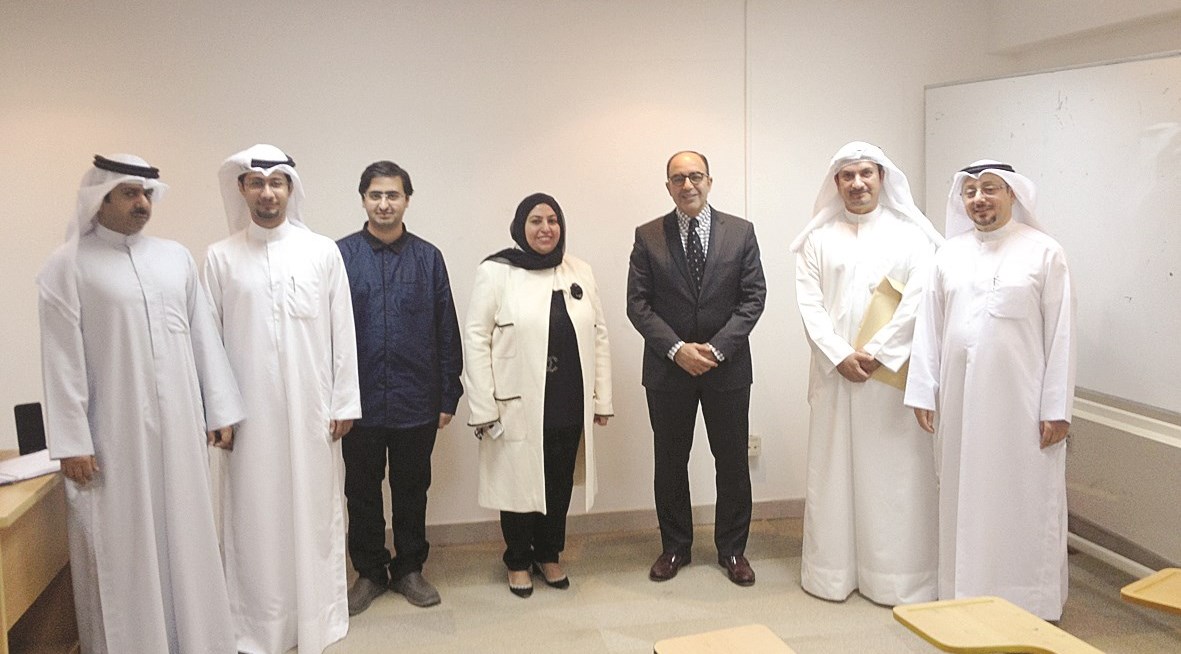 u0625u0642u0628u0627u0644 u0627u0644u0637u064au0627u0631 u0645u062au0648u0633u0637u0629 u0628u0639u0636 u0623u0633u0627u062au0630u0629 u0643u0644u064au0629 u0627u0644u0639u0645u0627u0631u0629 u0641u064a u062cu0627u0645u0639u0629 u0627u0644u0643u0648u064au062a