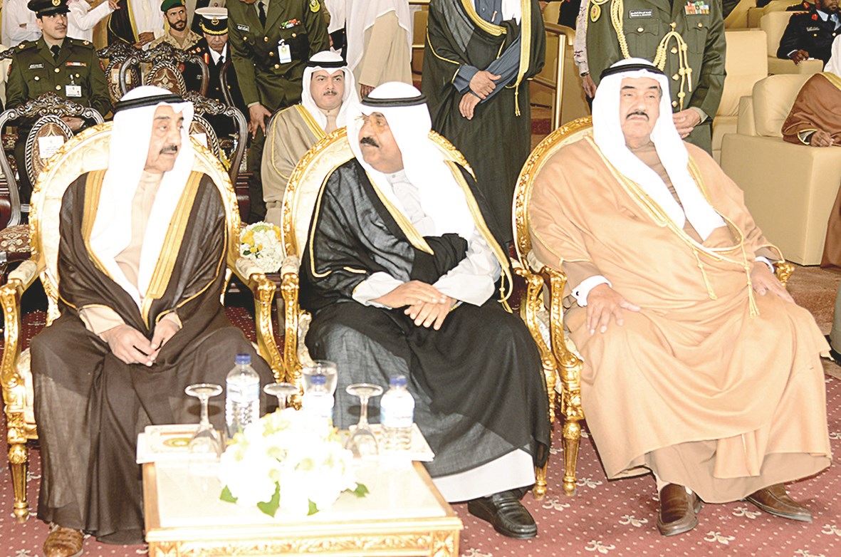 ناصر المحمد ومشعل الأحمد وجاسم الخرافي