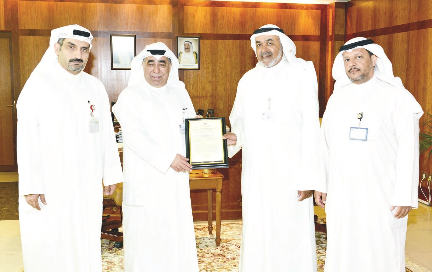 u0627u0644u0633u0639u062f u0645u062au0633u0644u0645u0627u064b u0627u0644u0634u0647u0627u062fu0629 u0645u0646 u0627u0644u0633u0648u064au0644u0645