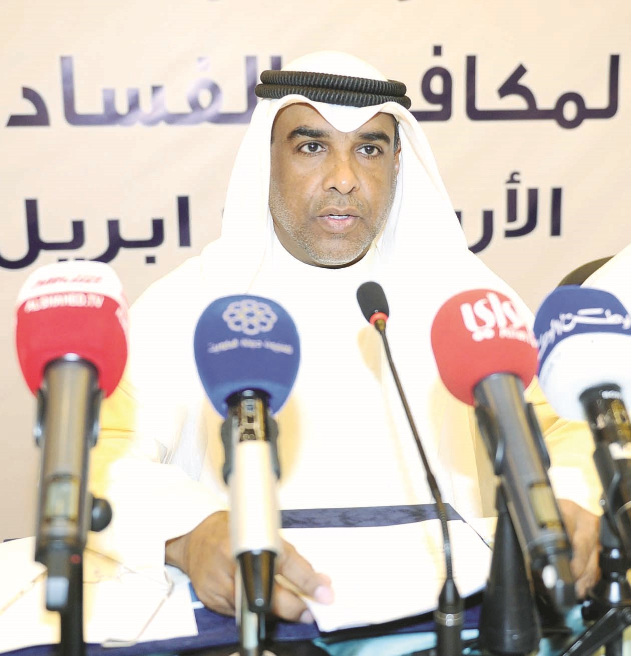 النمش متحدثاً