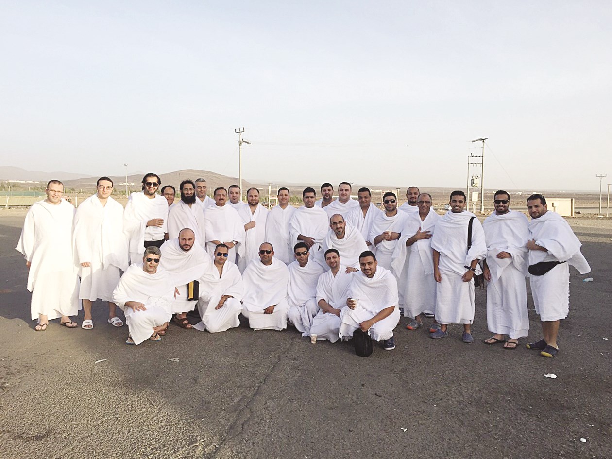 الموظفون المشاركون في العمرة