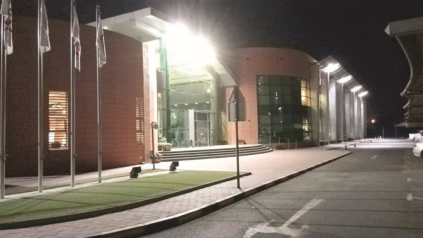 u0645u0633u0627u0647u0645u0629 u0645u0645u064au0651u0632u0629 u0644u0645u062cu0645u0648u0639u0629 u0627u0644u0633u0627u064au0631 u0627u0644u0642u0627u0628u0636u0629 u0641u064a u0627u0644u062au0646u0645u064au0629 u0627u0644u0645u0633u062au062fu0627u0645u0629