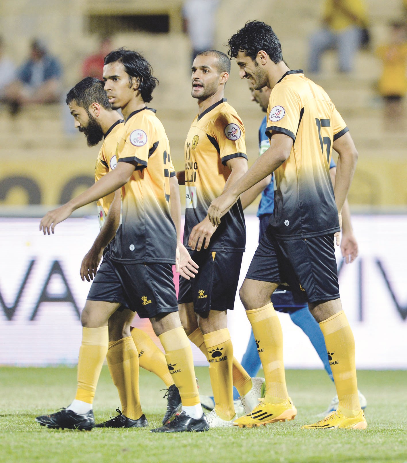 u0639u0644u0627u0645u0627u062a u0627u0644u0641u0648u0632 u0627u0644u0633u0647u0644 u0628u0627u062fu064au0629 u0639u0644u0649 u0644u0627u0639u0628u064a u0627u0644u0642u0627u062fu0633u064au0629 (u0627u0644u0627u0632u0631u0642 u062fu0648u062a u0643u0648u0645)