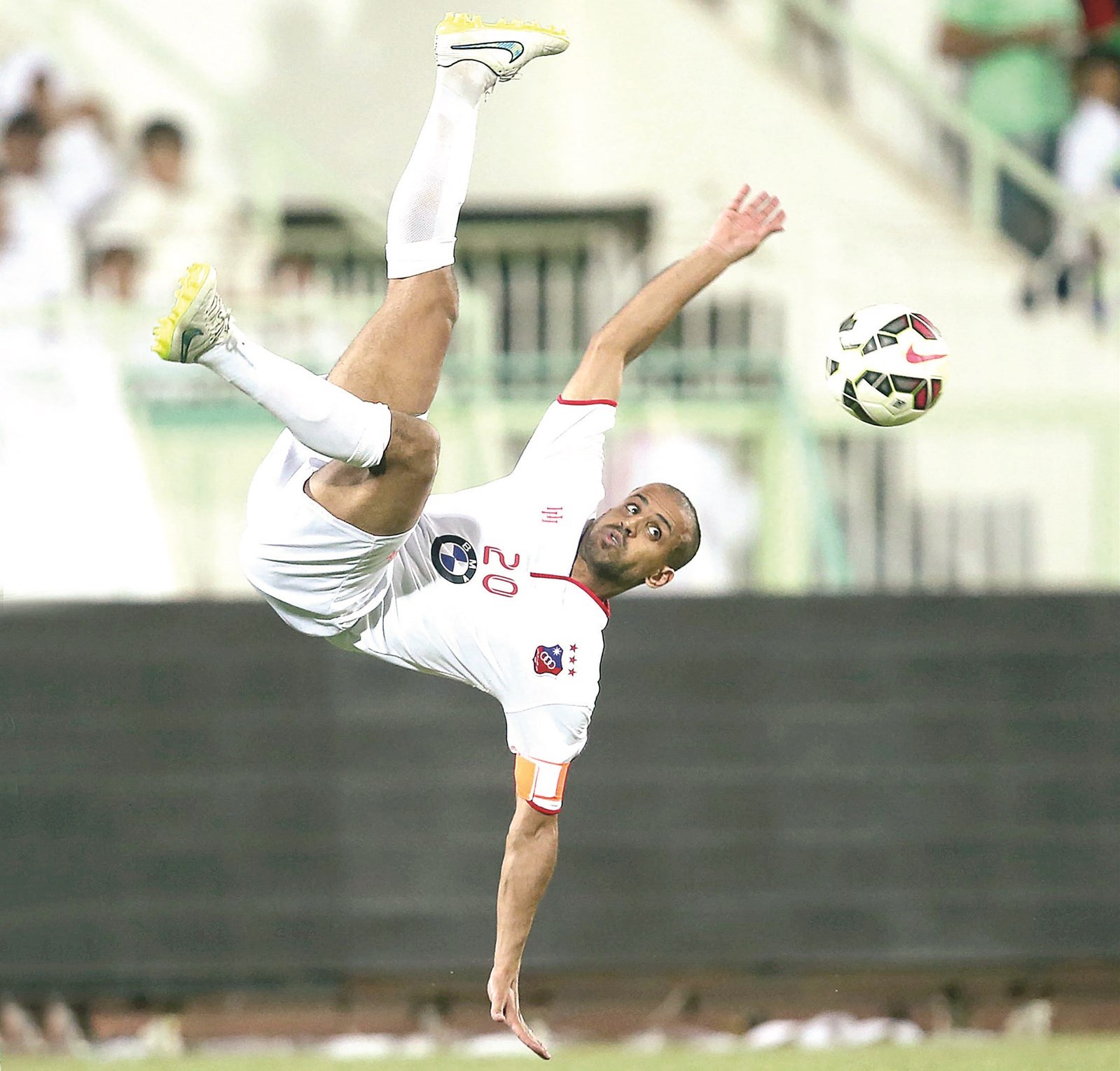 u00abu0627u0644u0643u0648u064au062au00bb ... u0643u0639u0628u0647 u0623u0639u0644u0649