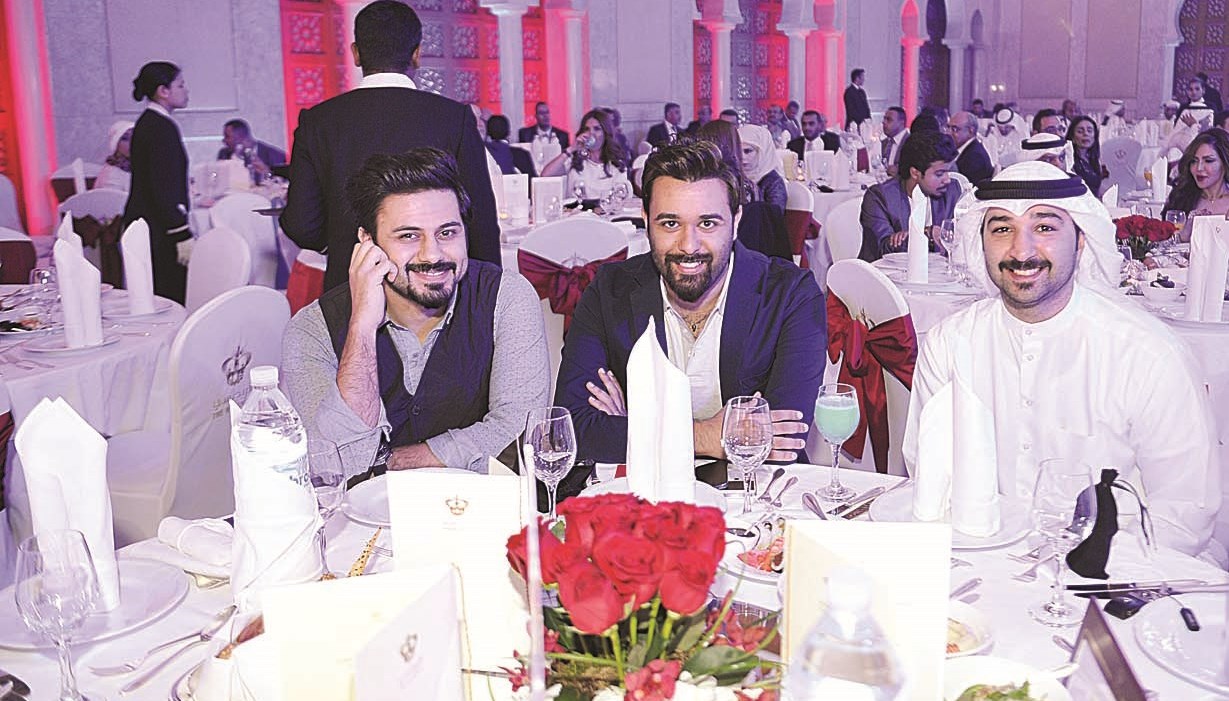 عبدالله الزيد والعليوة وبوشهري 