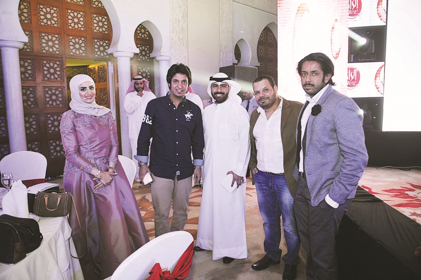 شباب تلفزيون «الراي»