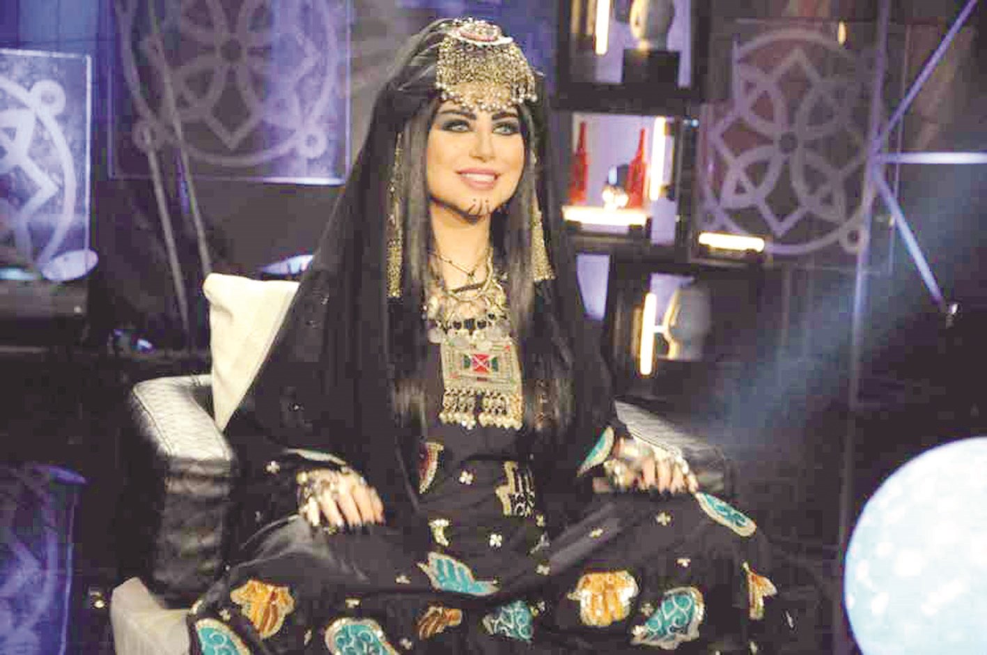 حليمة بولند