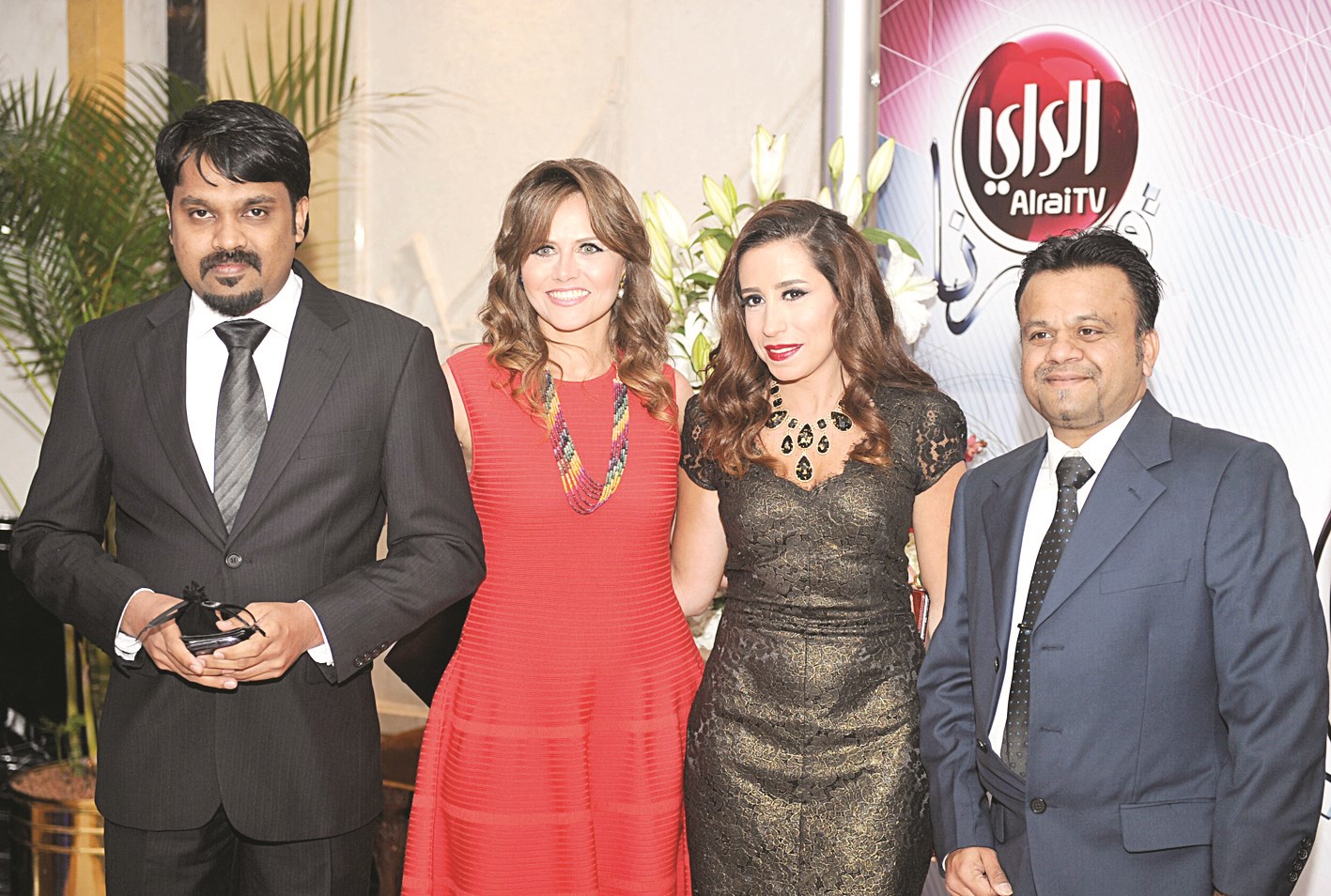 فيراندرا وليال ونينا وحاشر