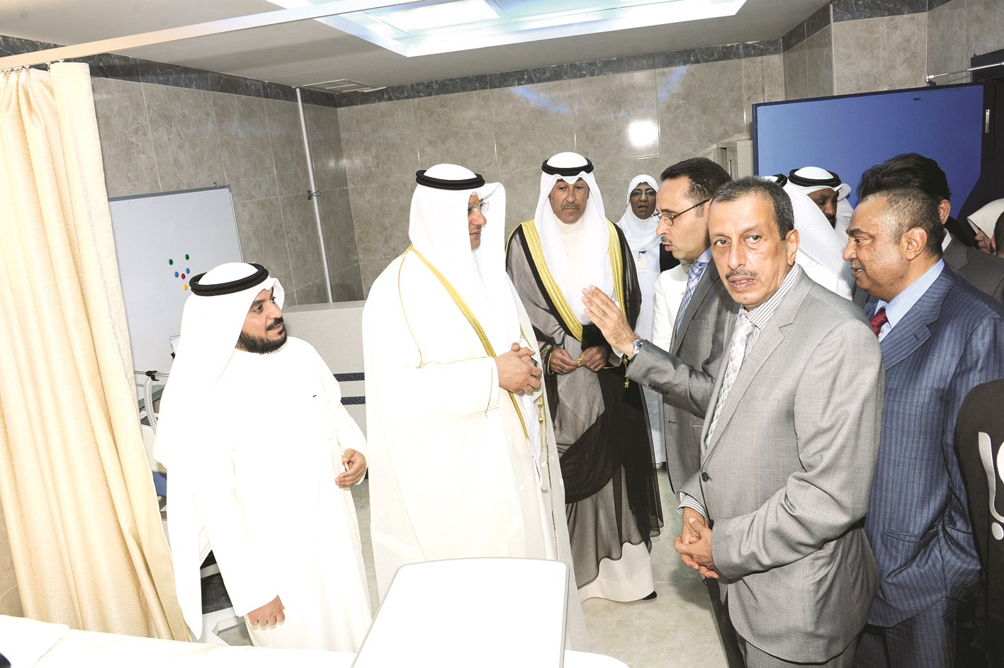 جولة داخل مرافق المركز ووحدة الطوارئ