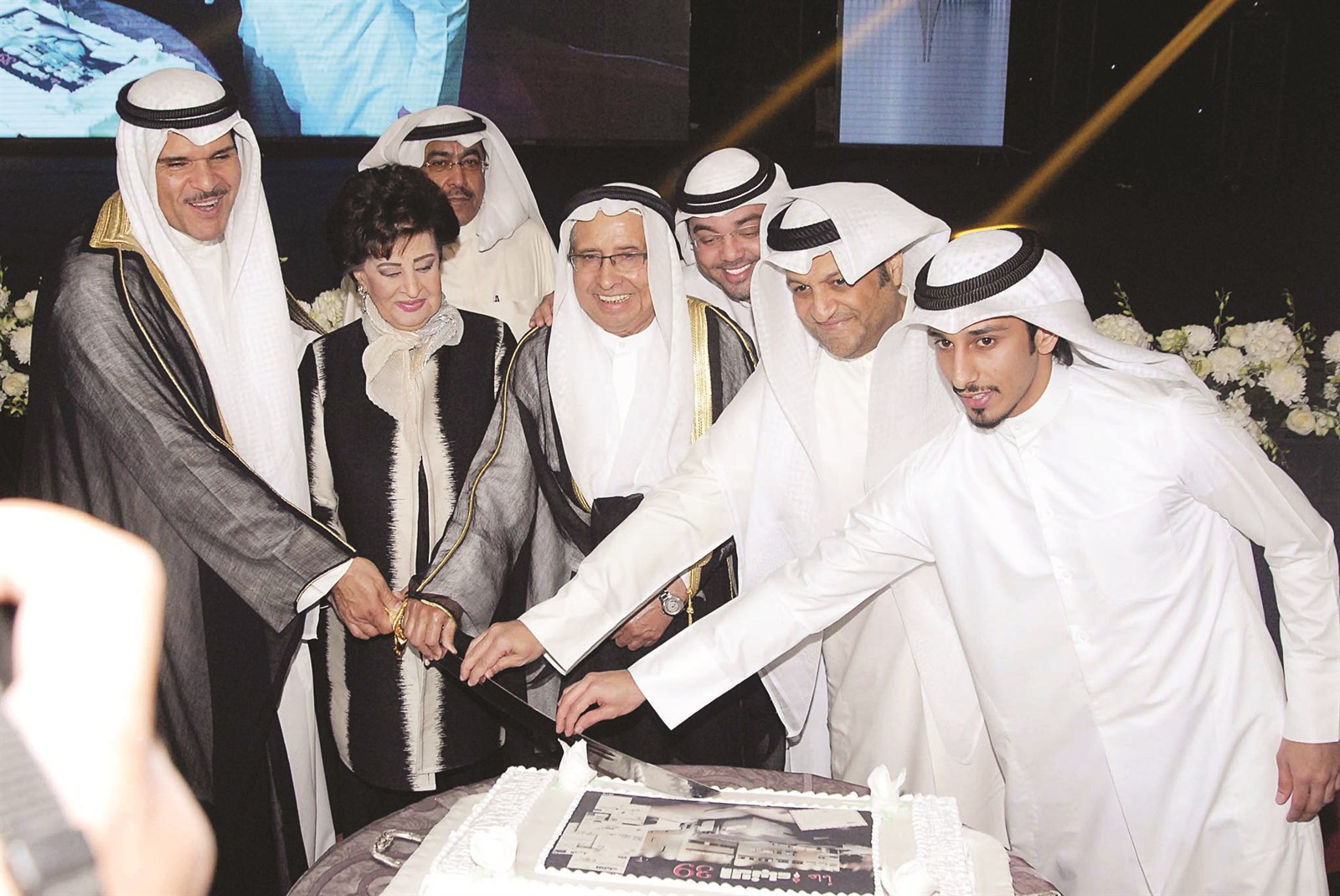 u0627u0644u0645u0643u0631u0651u0645u0648u0646 u0648u0627u0644u0634u064au062e u0633u0644u0645u0627u0646 u0627u0644u062du0645u0648u062f u064au0642u0635u0651u0648u0646 u0643u064au0643u0629 u00abu0627u0644u0623u0646u0628u0627u0621u00bb (u062au0635u0648u064au0631 u062cu0644u0627u0644 u0645u0639u0648u0636)