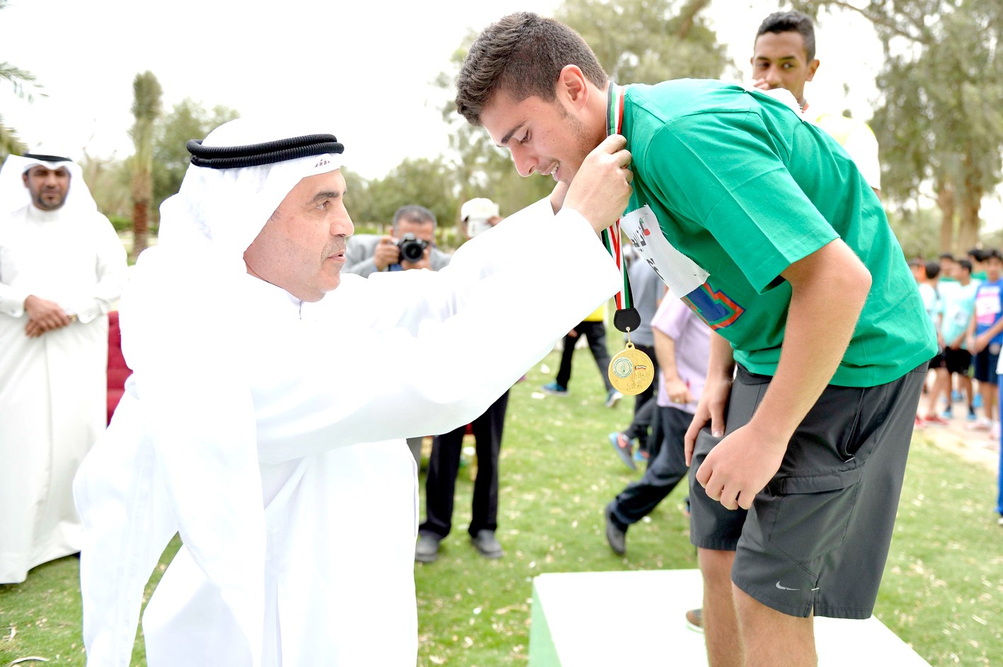 u0627u0644u0637u0631u064au062cu064a u0645u0643u0631u0645u0627u064b u0623u062du062f u0627u0644u0641u0627u0626u0632u064au0646