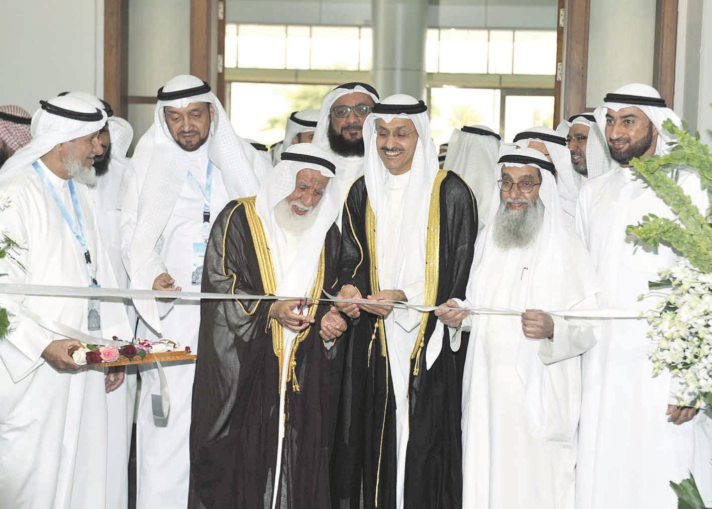 u0627u0644u0631u0648u0645u064a u0648u0627u0644u0645u0632u0631u0645 u064au0642u0635u0627u0646 u0634u0631u064au0637 u0627u0644u0627u0641u062au062au0627u062d (u062au0635u0648u064au0631 u0633u0639u062f u0647u0646u062fu0627u0648u064a)