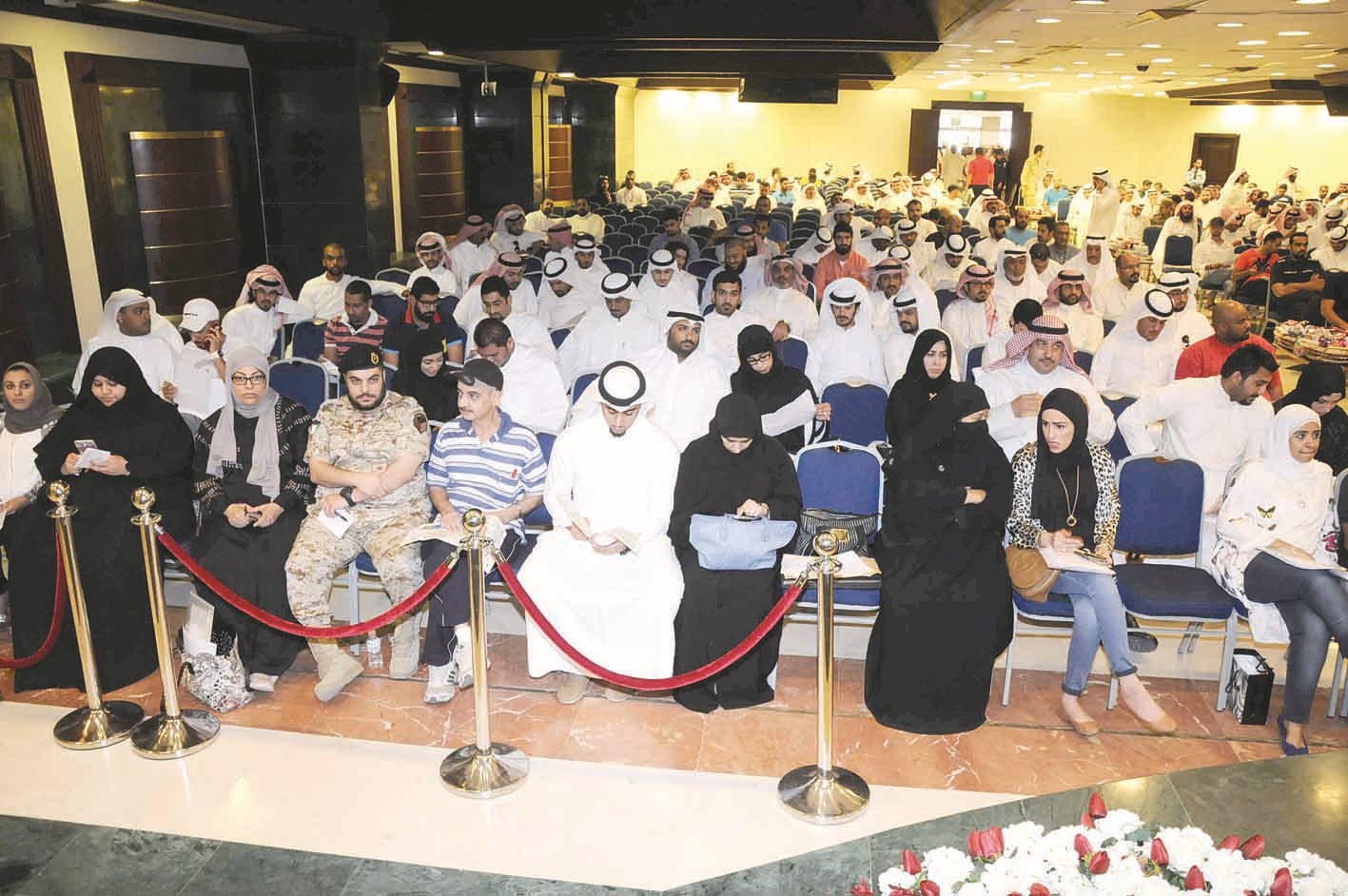 u0645u0642u062fu0645u0648 u0637u0644u0628u0627u062a u0627u0644u0633u0643u0646 u0628u0627u0646u062au0638u0627u0631 u0627u0644u0642u0631u0639u0629