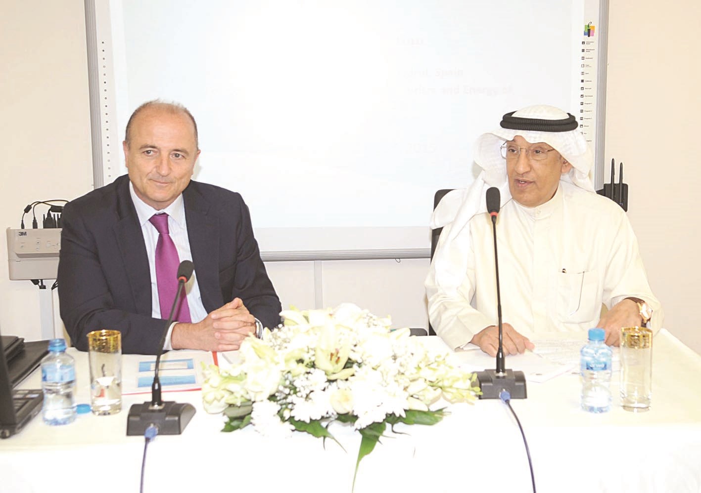 u0627u0644u0634u0627u0631u062e u0648u0633u064au0628u0627u0633u062au064au0627u0646 u062eu0644u0627u0644 u0627u0644u0646u062fu0648u0629 (u062au0635u0648u064au0631 u0643u0631u0645 u0630u064au0627u0628)