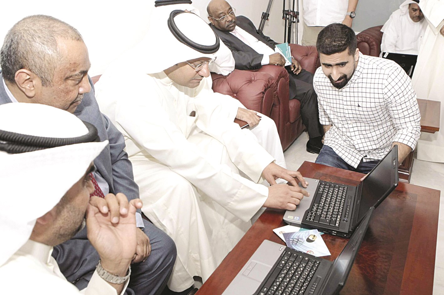 u0648u0632u064au0631 u0627u0644u0635u062du0629 u064au062fu0651u0634u0646 u00abu0628u0648u0627u0628u0629 u0627u0644u0648u0632u0627u0631u0629u00bb u0627u0644u0627u0644u0643u062au0631u0648u0646u064au0629