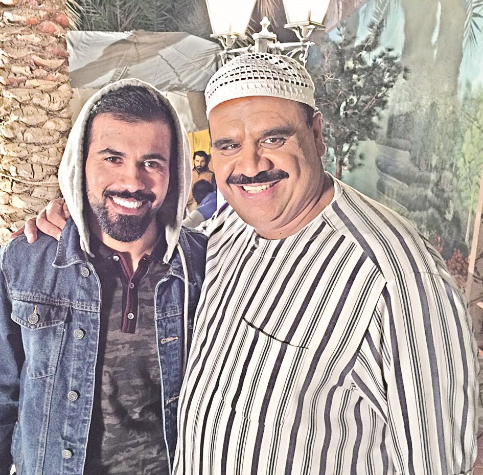 مع داود حسين في كواليس «العم صقر»