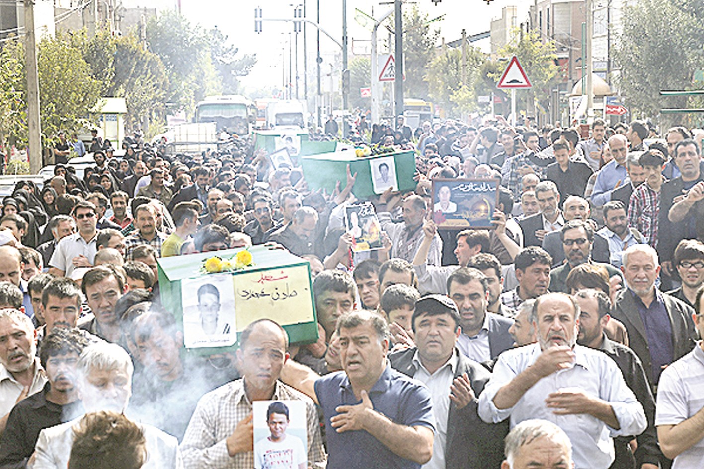 u0645u0648u0643u0628 u062au0634u064au064au0639 u062cu0646u0648u0628 u0637u0647u0631u0627u0646 u0644u0644u0623u0641u063au0627u0646 u0627u0644u062bu0644u0627u062bu0629 u0627u0644u0630u064au0646 u0642u062au0644u0648u0627 u0641u064a u0631u064au0641 u062fu0645u0634u0642