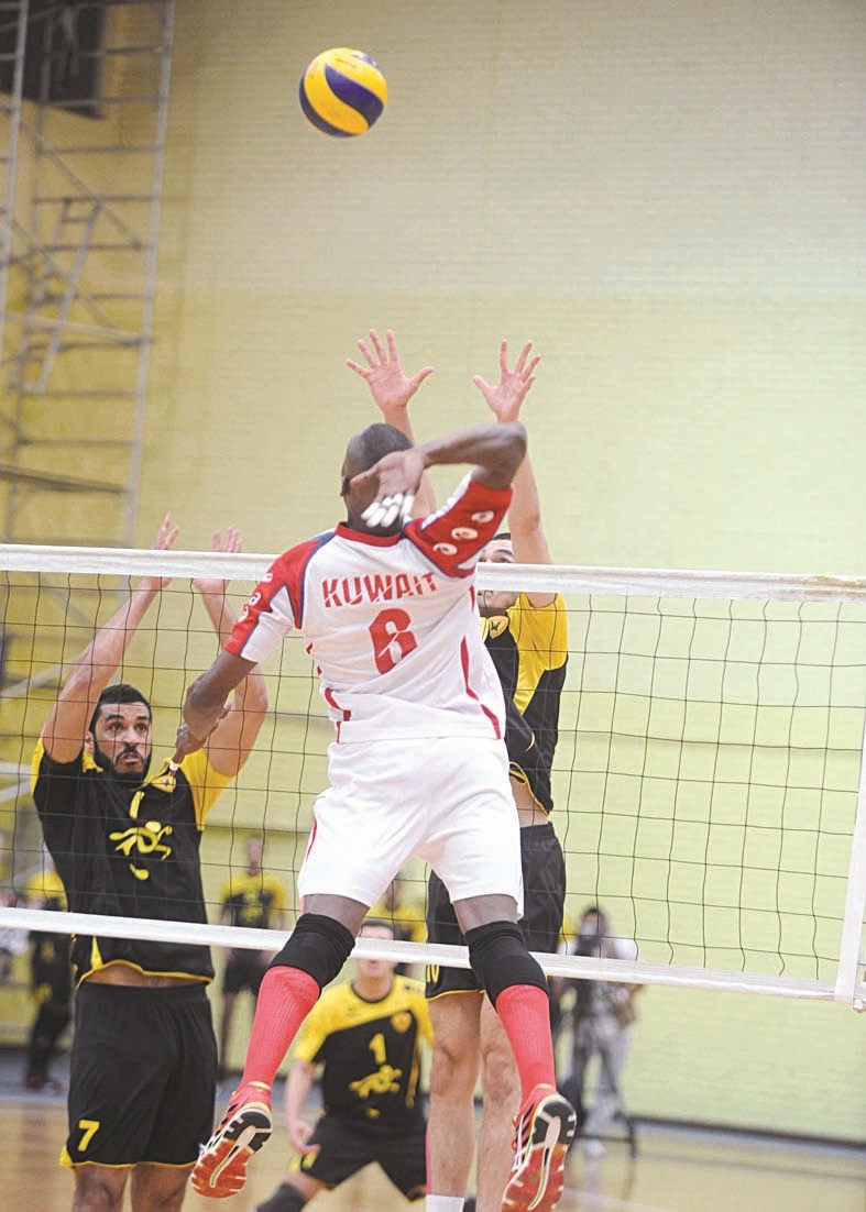 u0633u0644u0637u0627u0646 u062eu0644u0641 u0646u062cu0645 u00abu0627u0644u0643u0648u064au062au00bb