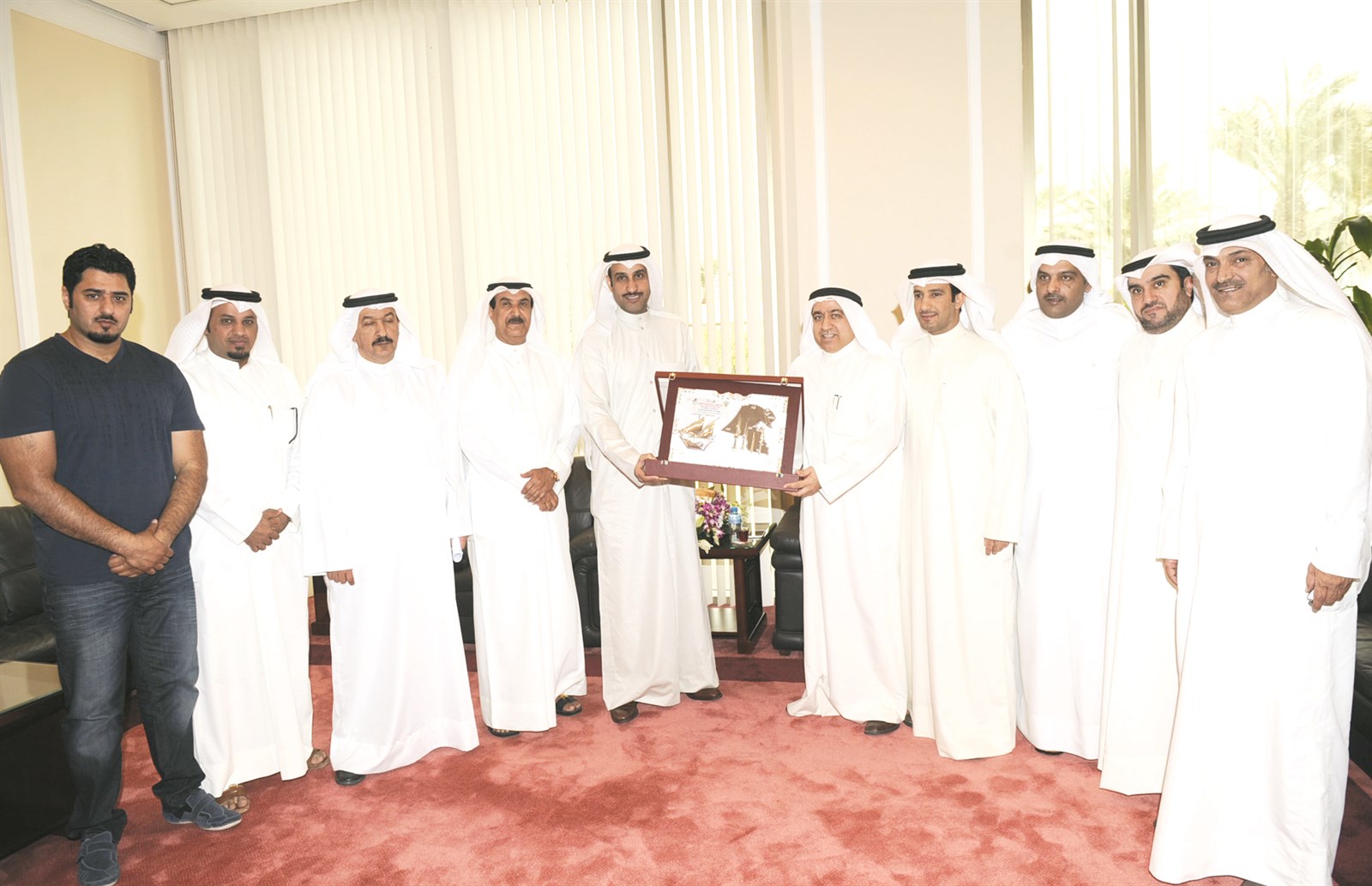 u0628u0648u0634u0647u0631u064a u0645u0643u0631u0645u0627u064b u0627u0644u0645u0637u064au0631u064a (u062au0635u0648u064au0631 u062cu0644u0627u0644 u0645u0639u0648u0636 )