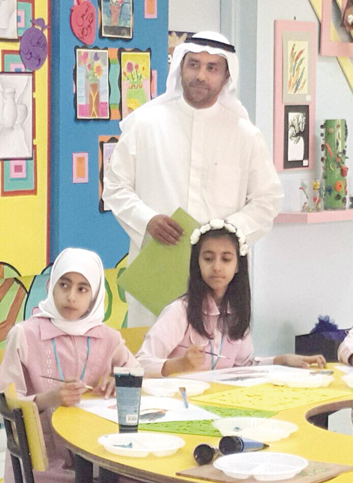 u0627u0644u0631u0634u064au062f u064au0637u0644u0639 u0639u0644u0649 u0645u0627 u0627u062du062au0648u0627u0647 u0645u0644u062au0642u0649 u00abu0639u0627u0626u0634u0629 u0627u0644u0645u0636u0627u062du0643u0629u00bb