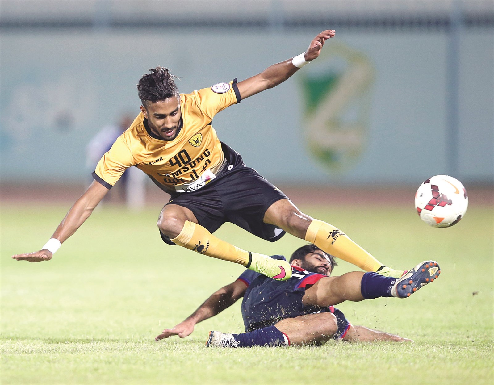 u0627u0644u064au0631u0645u0648u0643 u0639u0631u0642u0644 u062au0642u062fu0645 u0627u0644u0642u0627u062fu0633u064au0629 u0641u064a u00abu0641u064au0641u0627 u0644u064au063au00bb   (u0627u0644u0623u0632u0631u0642 u062fu0648u062a u0643u0648u0645)