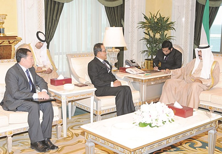 ... وسفير كمبوديا