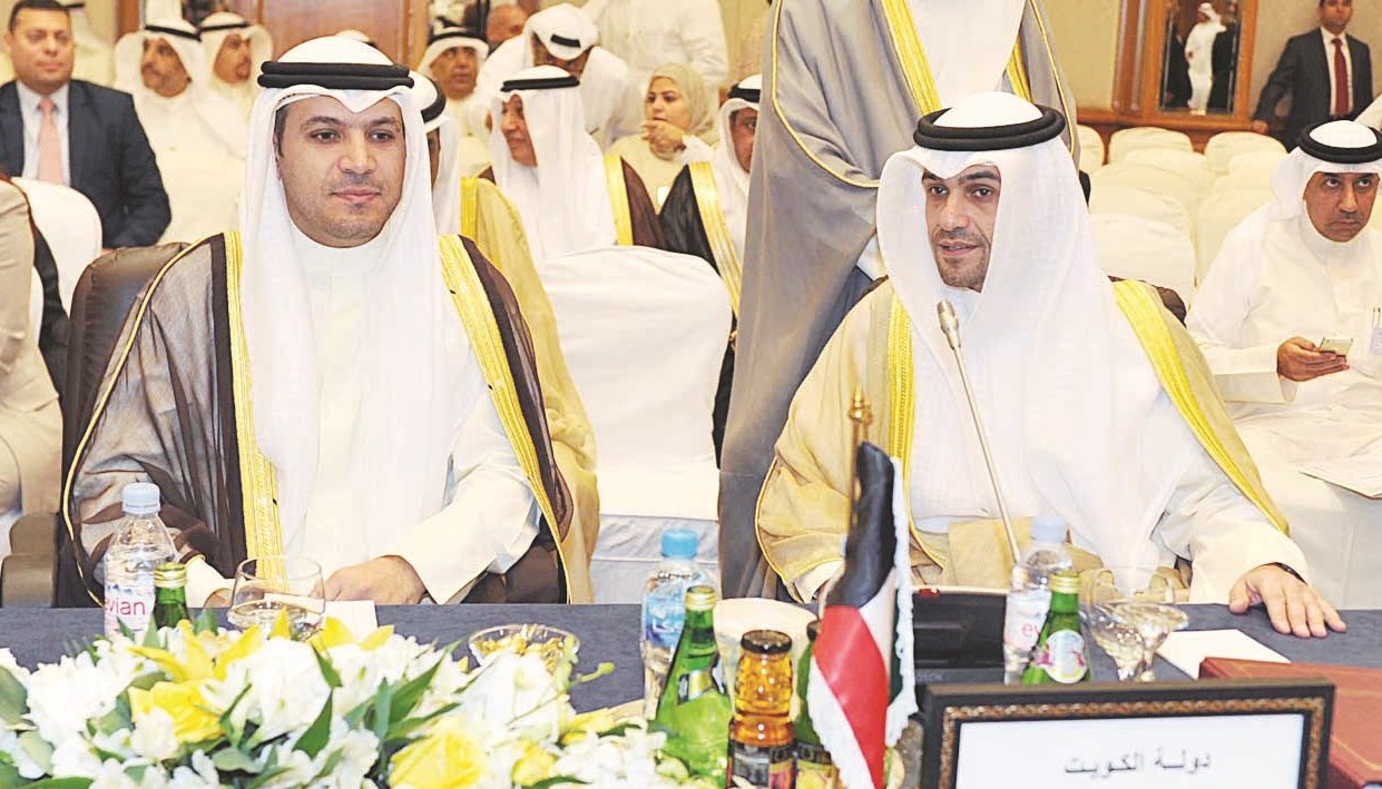 u0627u0644u0635u0627u0644u062d u0648u0645u062du0627u0641u0638 u0627u0644u0628u0646u0643 u0627u0644u0645u0631u0643u0632u064a u0627u0644u062fu0643u062au0648u0631 u0645u062du0645u062f u0627u0644u0647u0627u0634u0644 (u062au0635u0648u064au0631 u0633u0639u062f u0647u0646u062fu0627u0648u064a)