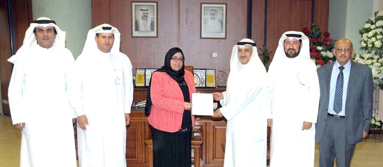 u0627u0644u0637u064au0627u0631 u062au0643u0631u0651u0645 u0639u0644u064a u062du0633u0646