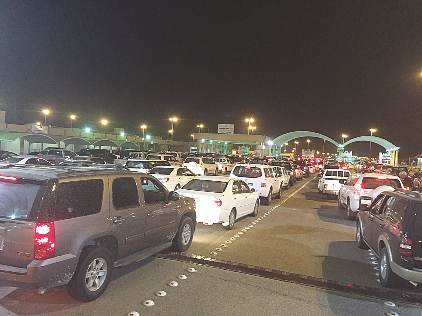 u062au0643u062fu0633 u0627u0644u0633u064au0627u0631u0627u062a u0641u064a u0645u0646u0641u0630 u0627u0644u0646u0648u064au0635u064au0628