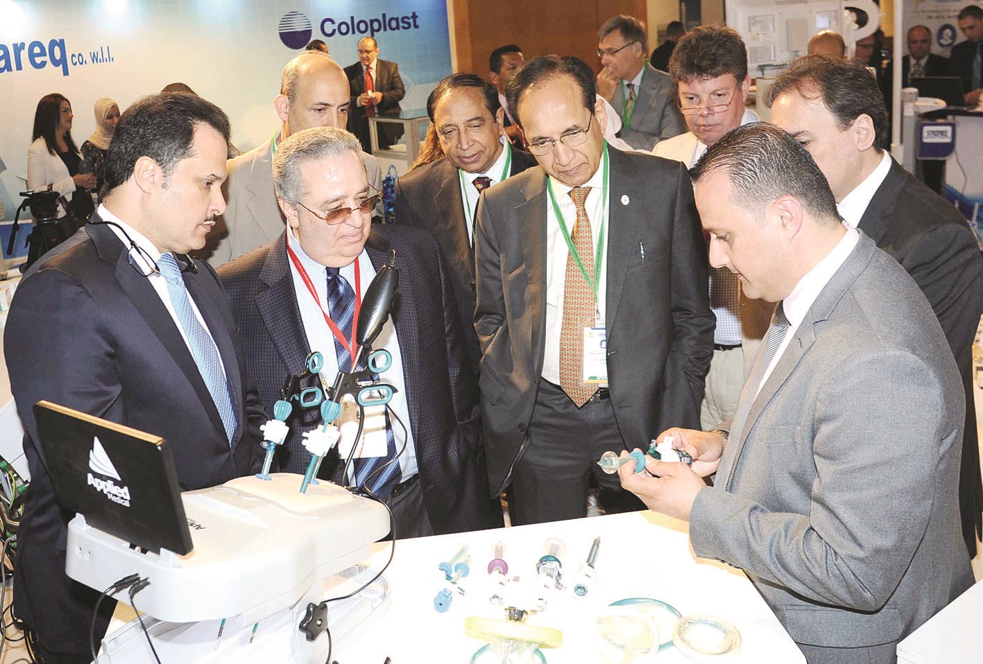 u0627u0644u062du0631u0628u064a u064au0637u0644u0639 u0639u0644u0649 u0645u062du062au0648u064au0627u062a u0627u0644u0645u0639u0631u0636 u0627u0644u0645u0635u0627u062du0628 u0644u0644u0645u0624u062au0645u0631