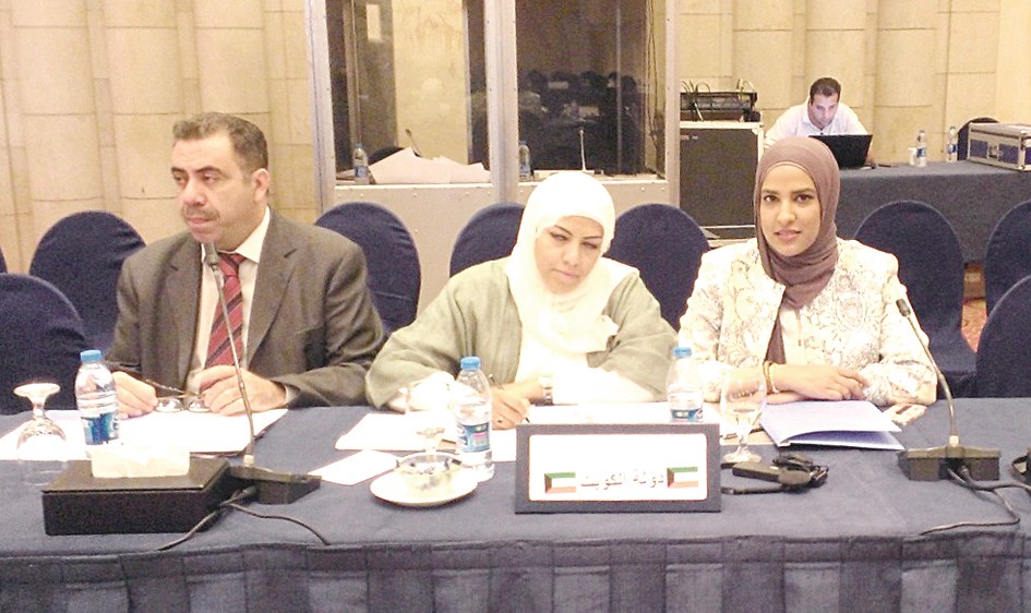 u0648u0641u062f u0627u0644u0643u0648u064au062a u0641u064a u0627u062cu062au0645u0627u0639u0627u062a u0627u0644u0644u062cu0646u0629