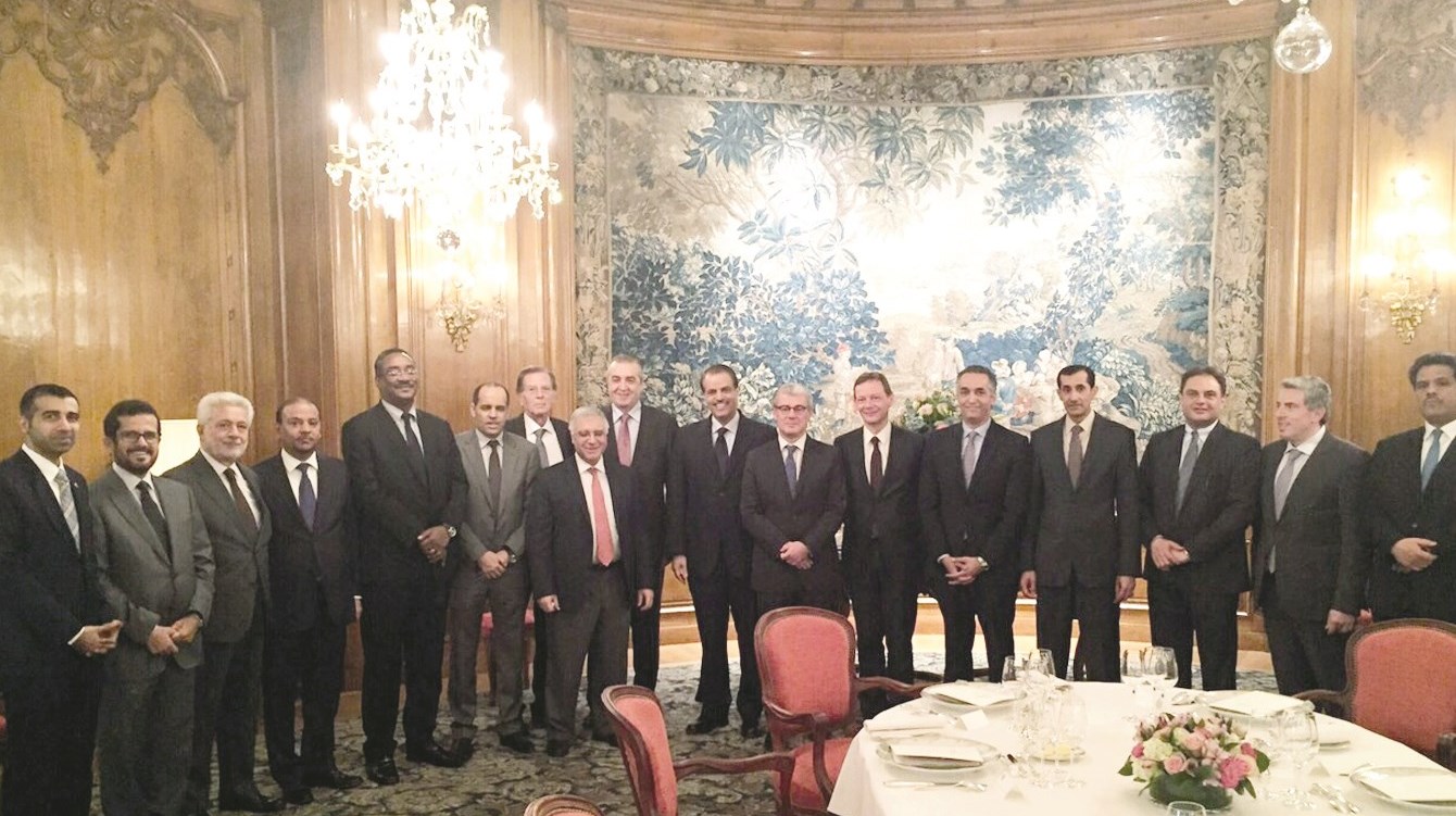 u0627u0644u0633u0641u0631u0627u0621 u0627u0644u0639u0631u0628 u0648u0645u0633u0624u0648u0644u0648 u0627u0644u0631u0626u0627u0633u0629 u0627u0644u0641u0631u0646u0633u064au0629 u0641u064a u062fu0627u0631u0629 u0627u0644u0633u0641u064au0631 u0627u0644u0633u0639u064au062f