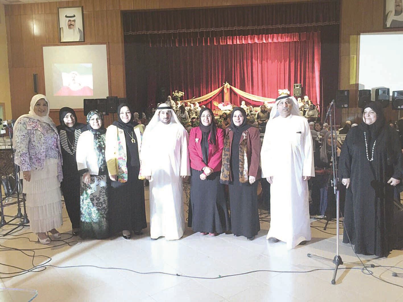 u0627u0644u0647u064au0645 u0648u0627u0644u0635u0644u0627u0644 u064au062au0648u0633u0637u0627u0646 u0627u0644u062du0636u0648u0631 u0641u064a u0627u0644u062du0641u0644