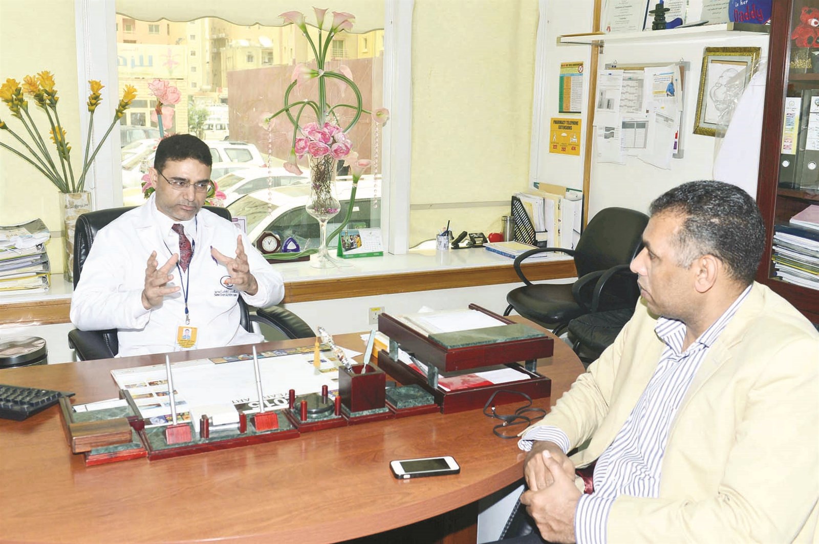 العرادي متحدثاً للزميل عمر العلاس