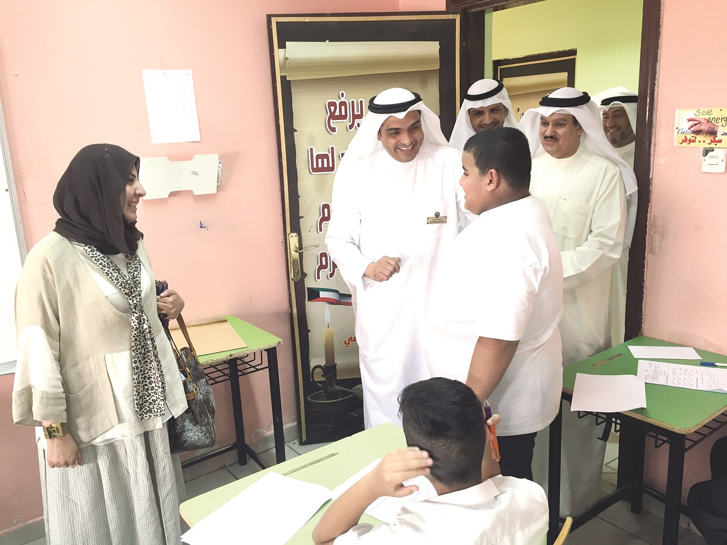 حوار باسم بين الكندري ومدير المدرسة وأحد الطلاب