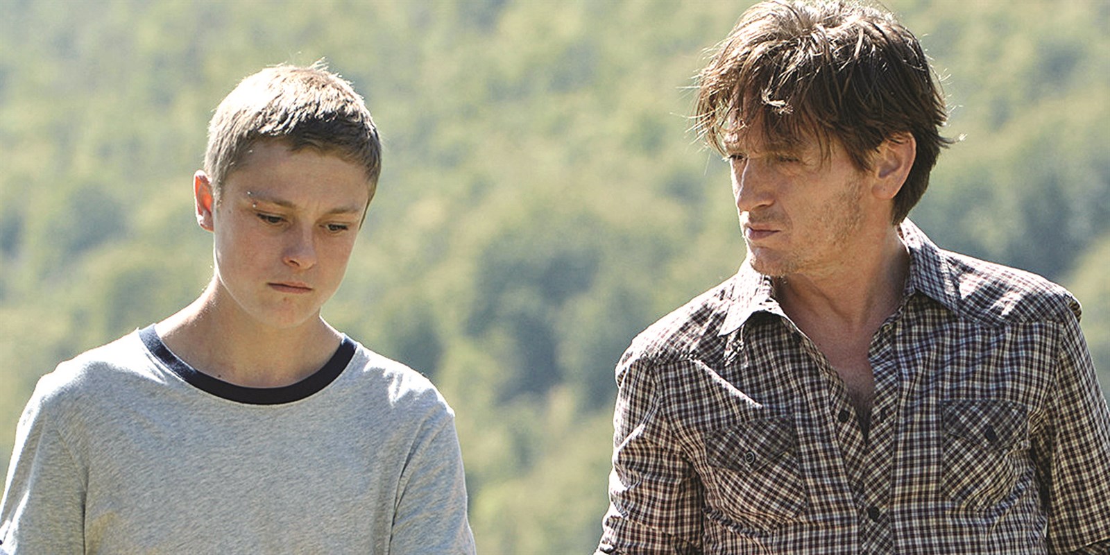 مشهد من فيلم الافتتاح «الرأس المرفوع»