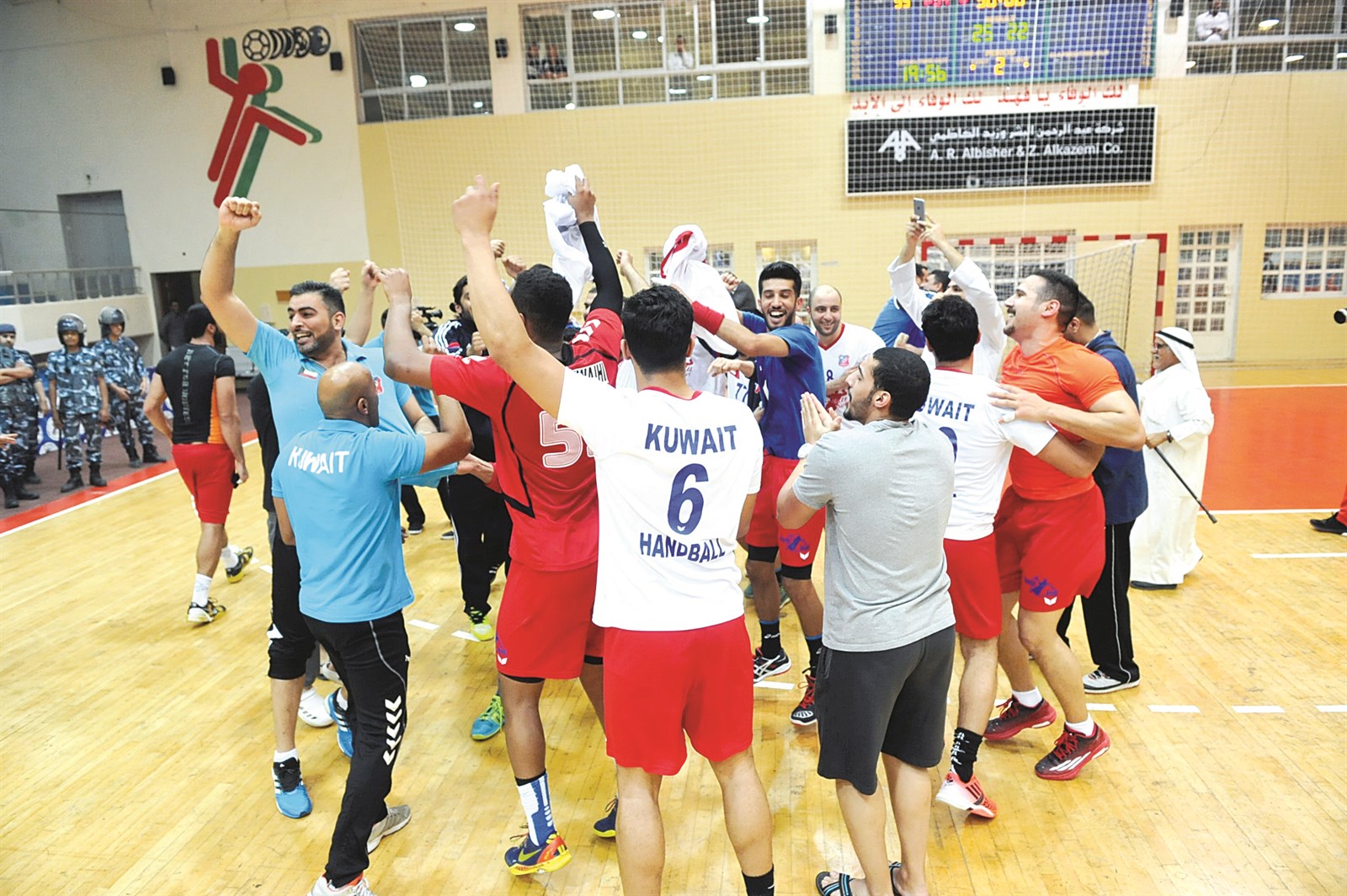 u0627u0644u0641u0631u062du0629 u0627u0644u0631u0633u0645u064au0629... u0627u0644u064au0648u0645 (u062au0635u0648u064au0631 u0646u0648u0631 u0647u0646u062fu0627u0648u064a )