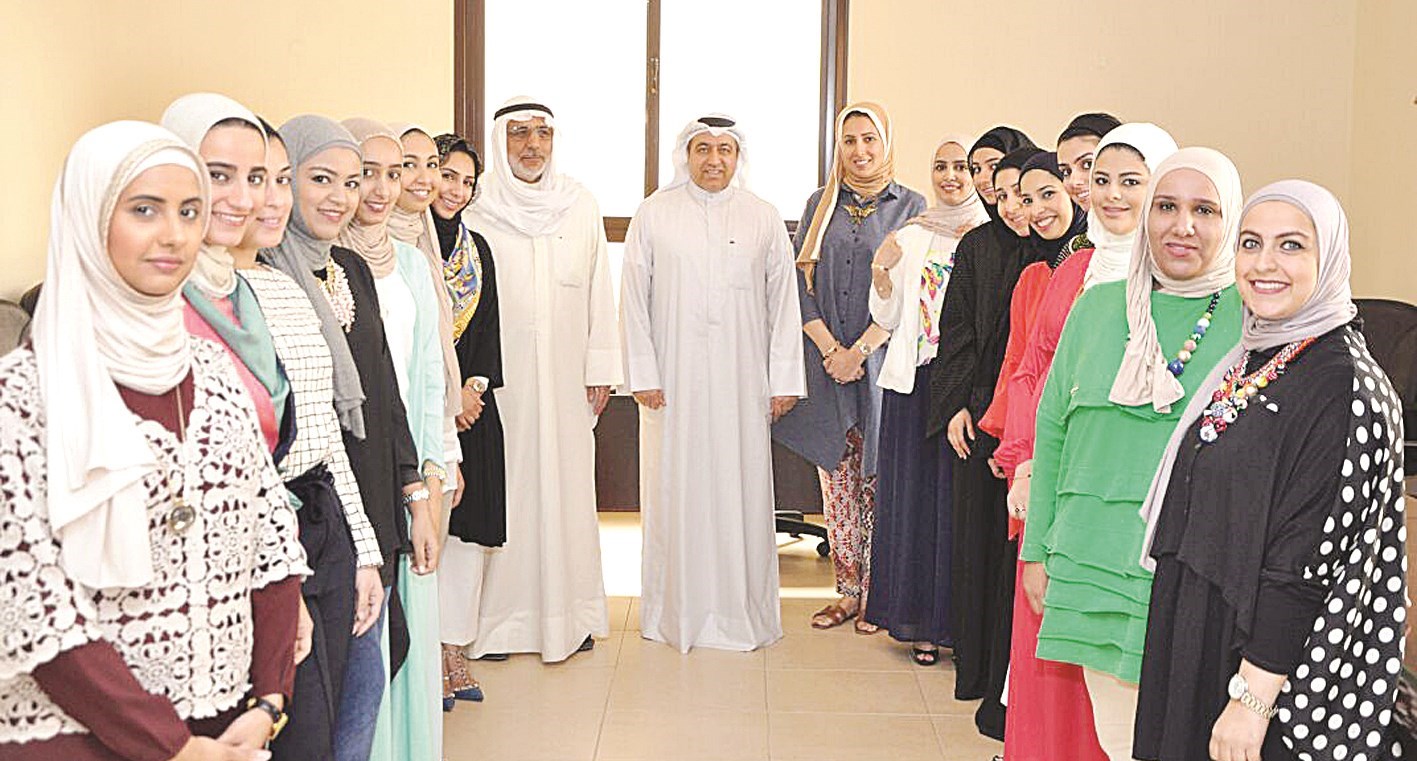 u0628u0648u0634u0647u0631u064a u0645u062au0648u0633u0637u0627 u0645u0647u0646u062fu0633u0627u062a u0642u0633u0645 u00abu0627u0644u0628u0627u0648u0631 u0641u0627u0643u062au0648u0631u00bb