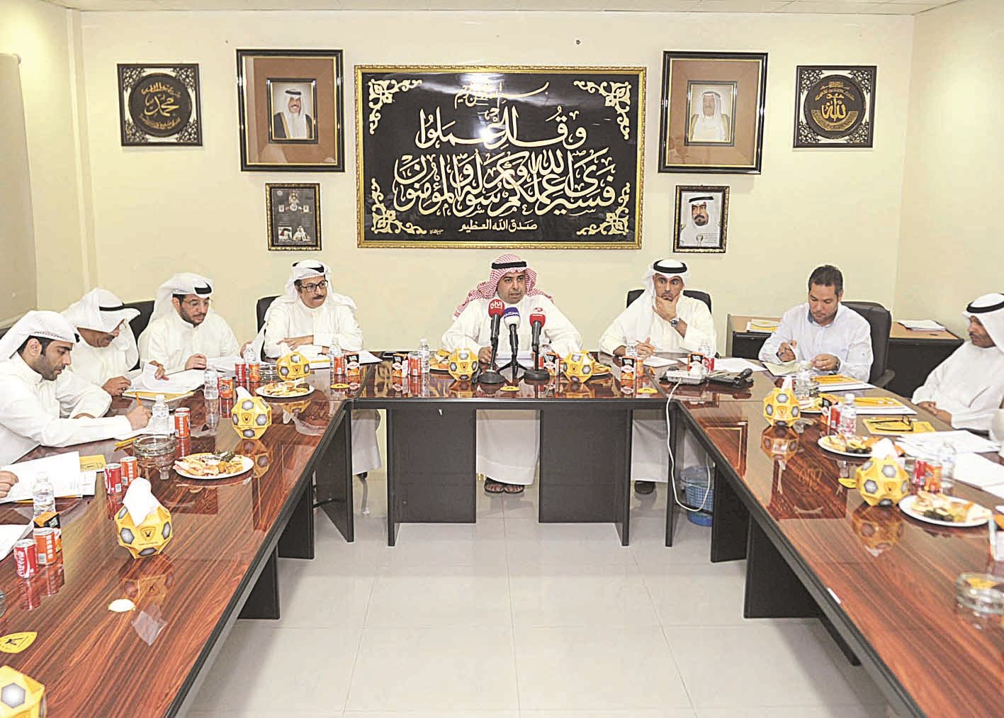 u062eu0627u0644u062f u0627u0644u0641u0647u062f u064au062au0631u0623u0633 u0627u0644u0627u062cu062au0645u0627u0639 ( u062au0635u0648u064au0631 u0633u0639u062f u0647u0646u062fu0627u0648u064a)