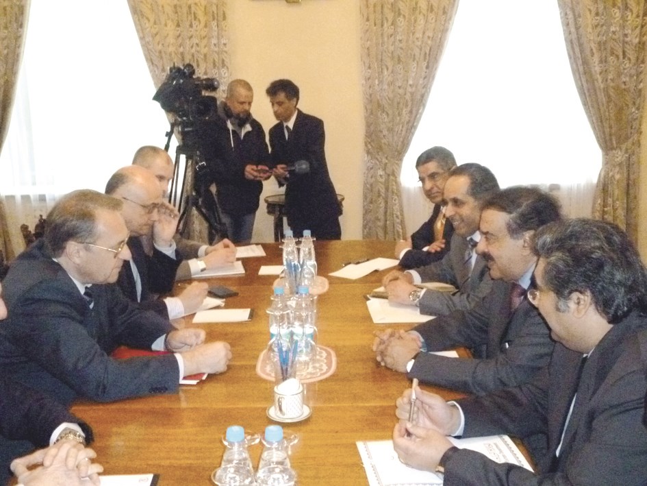 u0627u0644u062cu0627u0631u0627u0644u0644u0647 u062eu0644u0627u0644 u0627u062cu062au0645u0627u0639u0647 u0645u0639 u0645u0628u0639u0648u062b u0627u0644u0631u0626u064au0633 u0627u0644u0631u0648u0633u064a u0627u0644u062eu0627u0635 u0644u0644u0634u0631u0642 u0627u0644u0623u0648u0633u0637