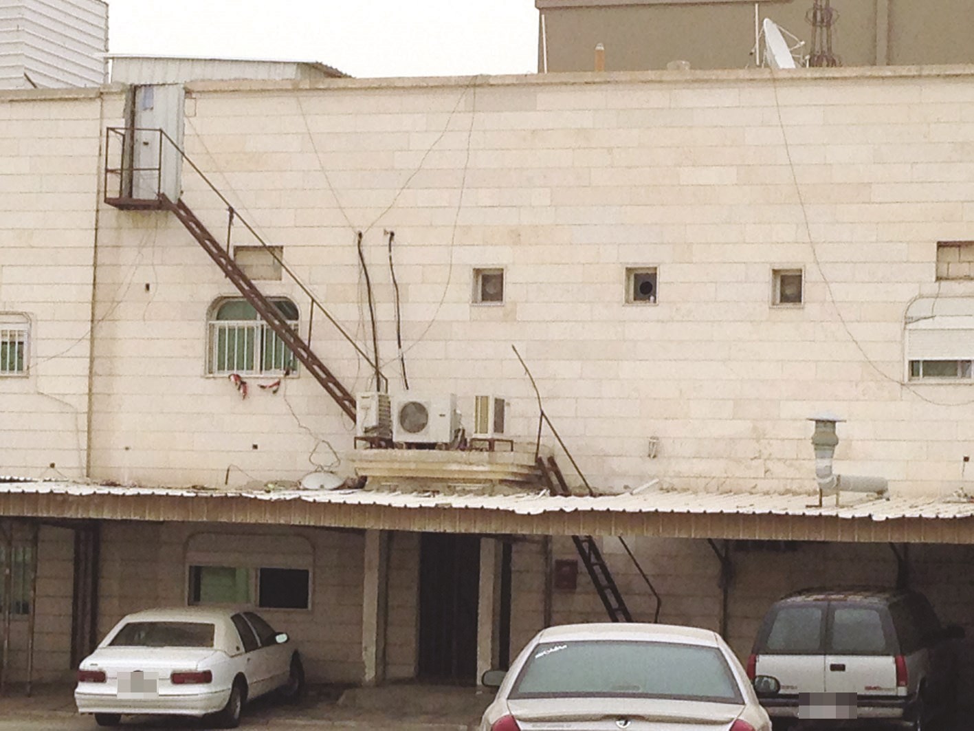 مخالفات... والرقابة غائبة