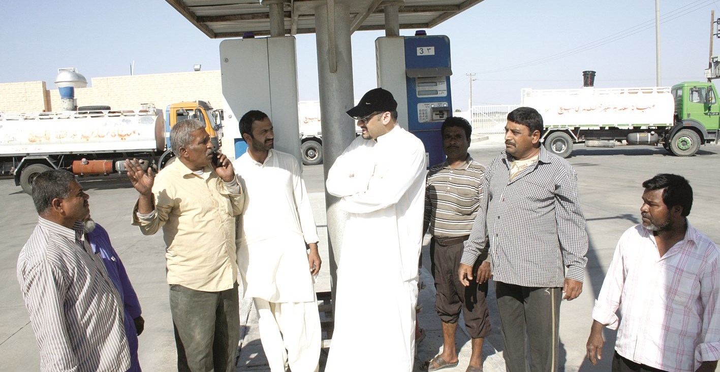 سائقو التناكر يتحدثون للزميل ناصر الفرحان