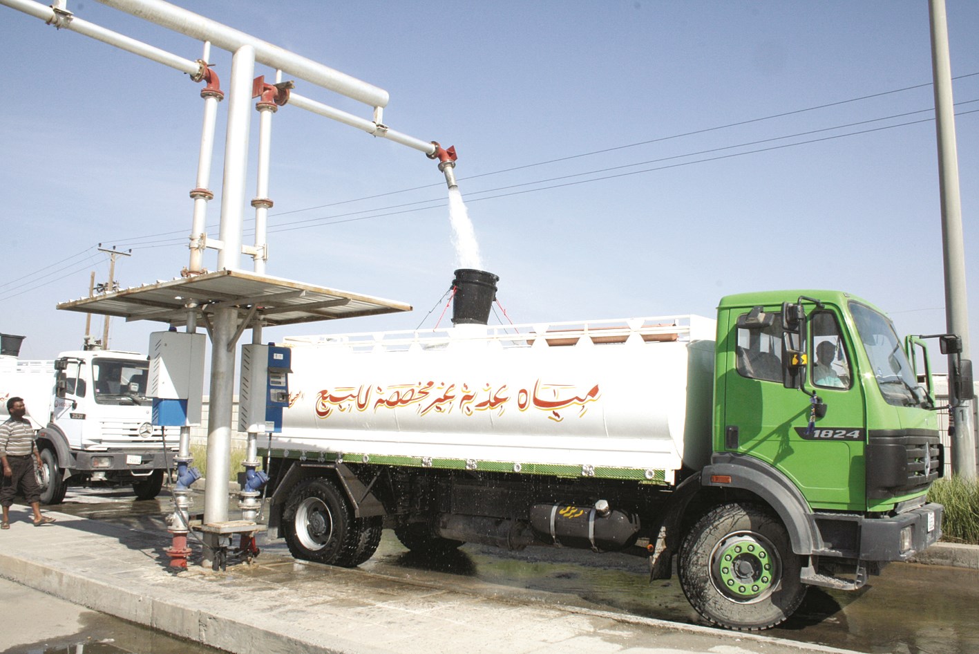 u0647u062fu0631 u0641u064a u0639u0645u0644u064au0629 u062au0639u0628u0626u0629 u0627u0644u062au0646u0627u0643u0631