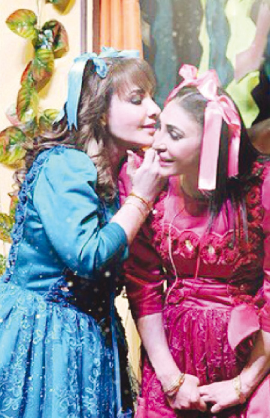 مع هدى حسين على خشبة المسرح