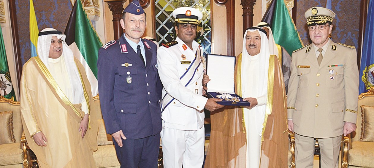 u0633u0645u0648 u0627u0644u0627u0645u064au0631 u064au062au0644u0642u0649 u0648u0634u0627u062d u00abu0633u064au0632u0645u00bb